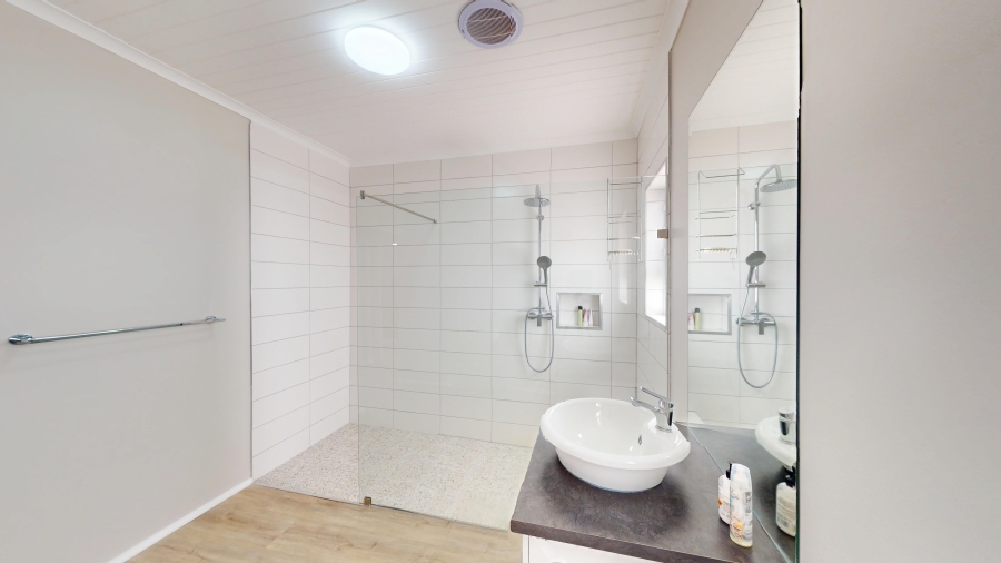 1 Bedroom Property for Sale in Bot River Avenues Western Cape